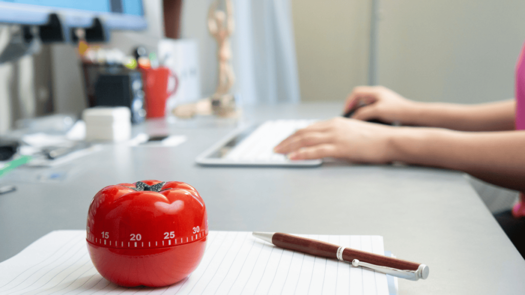 Sering Hilang Fokus Saat Mengerjakan Skripsi? Coba Teknik Pomodoro!
